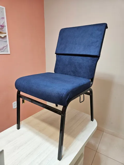 Cadeira azul-marinho
